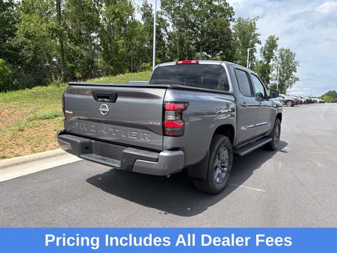 Used 2025 Nissan Frontier SV AWD/4WD image 9