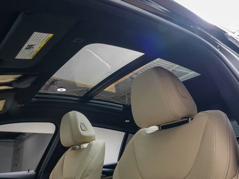 Used 2025 BMW X4 xDrive30i image 5