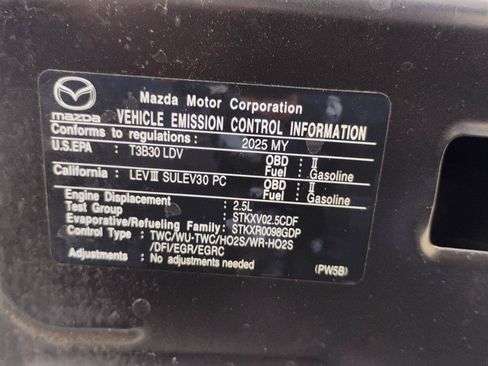 Used 2025 MAZDA CX-30 AWD 2.5 S w/ Preferred Package image 41
