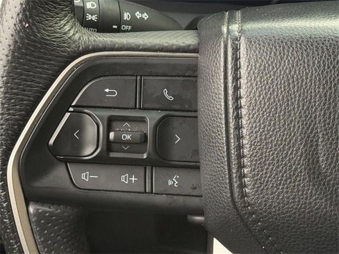 Used 2024 Toyota Tacoma TRD Off-Road image 14