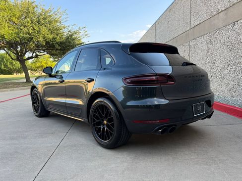 Used 2017 Porsche Macan GTS AWD/4WD image 4
