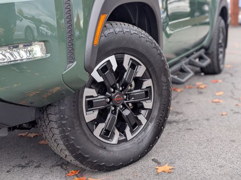 Used 2023 Nissan Frontier PRO-4X w/ Pro Convenience Package image 7