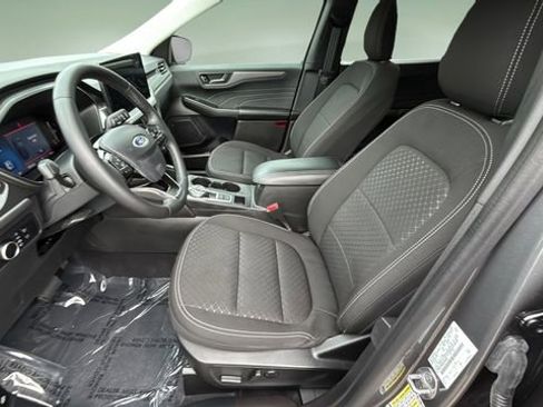Used 2023 Ford Escape Active w/ Tech Pack #1 image 18