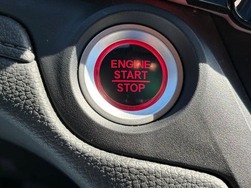 Used 2024 Honda Odyssey Sport image 12