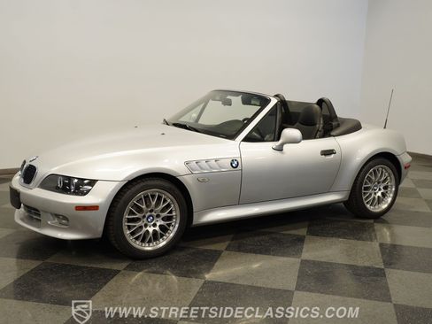 Used 2001 BMW Z3 3.0i RWD image 7