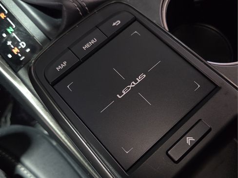 Used 2024 Lexus IS 350 F Sport RWD image 21
