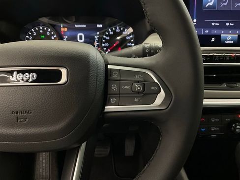 New 2026 Jeep Compass Limited AWD/4WD image 13