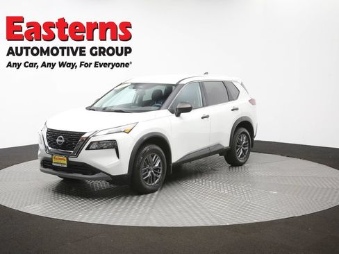 Used 2023 Nissan Rogue S AWD/4WD image 55