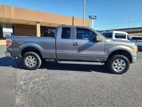 Used 2012 Ford F150 XLT w/ XLT Chrome Pkg image 6