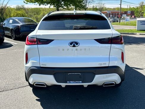 Used 2023 INFINITI QX55 Essential AWD/4WD image 3