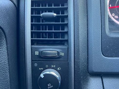 Used 2019 RAM 1500 Express w/ Express Value Package image 12