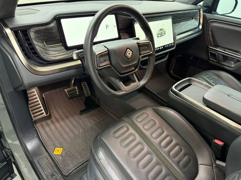 Used 2022 Rivian R1T Launch Edition image 26