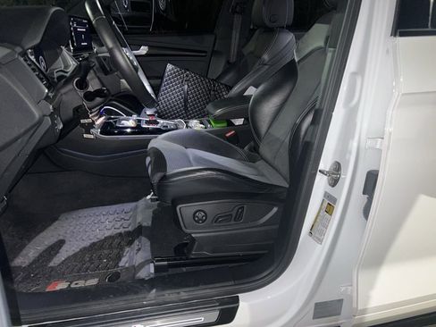 Used 2022 Audi SQ5 Premium Plus image 12
