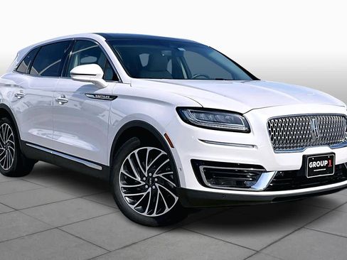 Used 2019 Lincoln Nautilus Reserve image 3