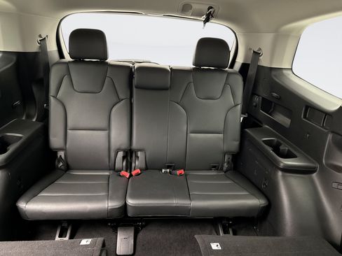 Used 2024 Kia Telluride EX w/ EX Captain's Chair Package AWD/4WD image 22