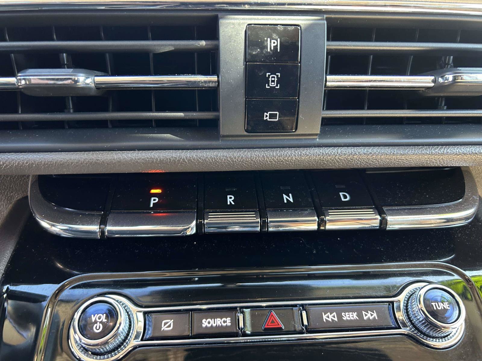 Used 2020 Lincoln Corsair FWD image 25