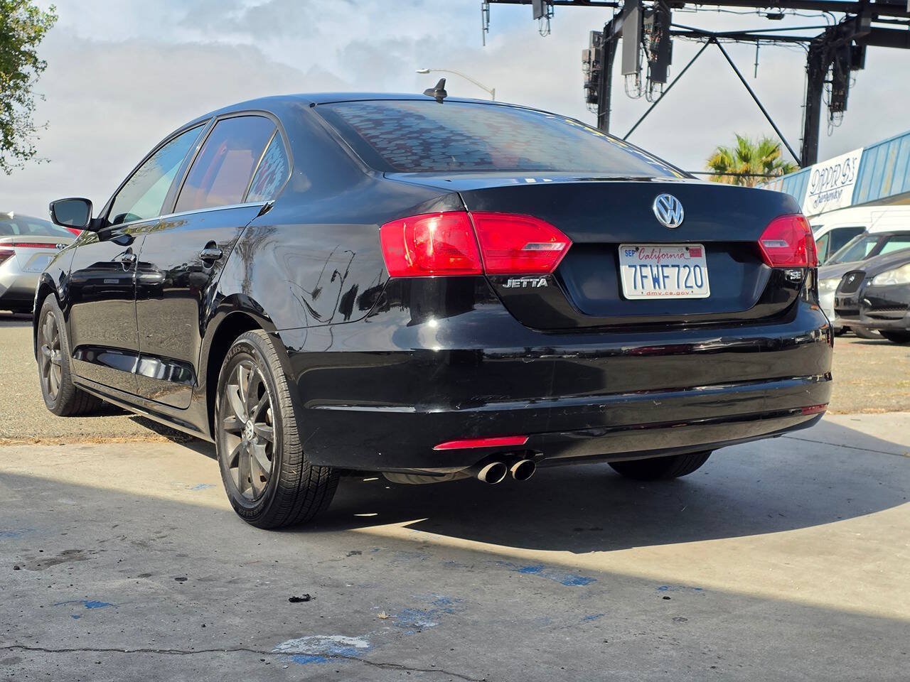 Used 2014 Volkswagen Jetta SE FWD image 11