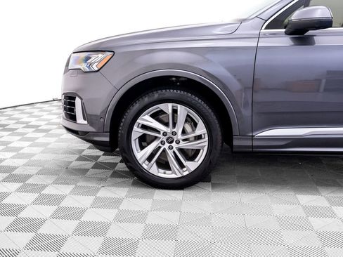 Used 2024 Audi Q7 3.0T Premium Plus AWD/4WD image 36