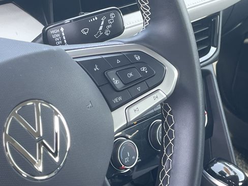 Used 2025 Volkswagen Taos S FWD image 20
