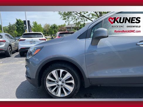 Used 2020 Buick Encore Preferred FWD image 15