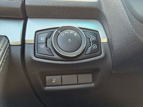 Used 2013 Ford Explorer XLT FWD image 55
