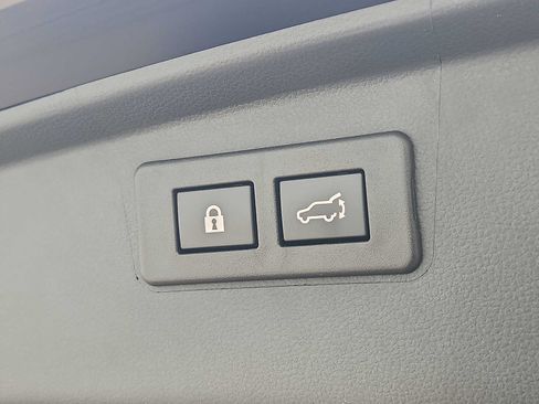 Used 2024 Subaru Outback Premium AWD/4WD image 28