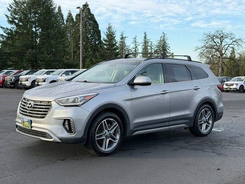 Used 2017 Hyundai Santa Fe Limited image 7