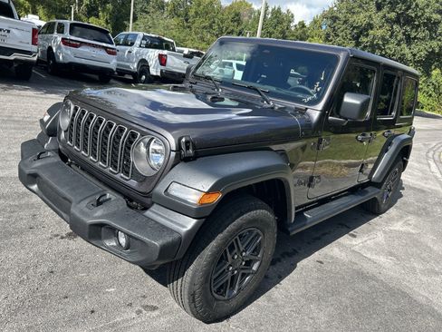 New 2025 Jeep Wrangler Sport S image 3