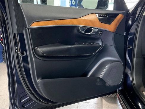 Used 2019 Volvo XC90 T6 Inscription w/ Protection Package AWD/4WD image 9