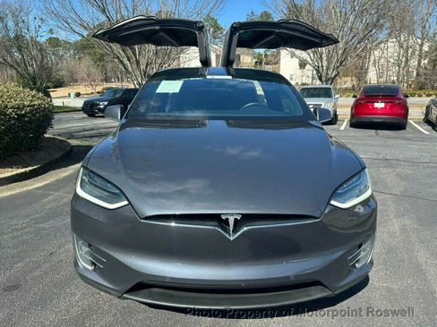 Used 2018 Tesla Model X 100D image 17