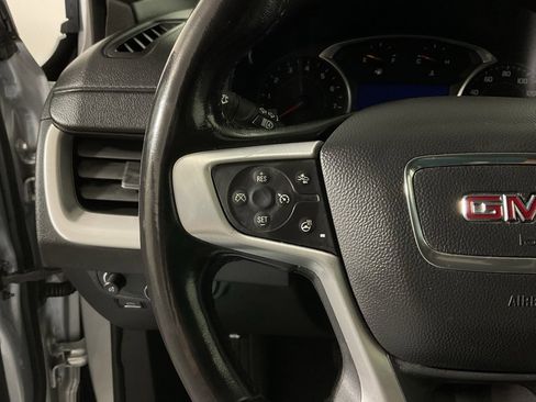 Used 2022 GMC Terrain SLT image 24