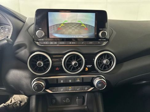 Used 2025 Nissan Sentra S image 22