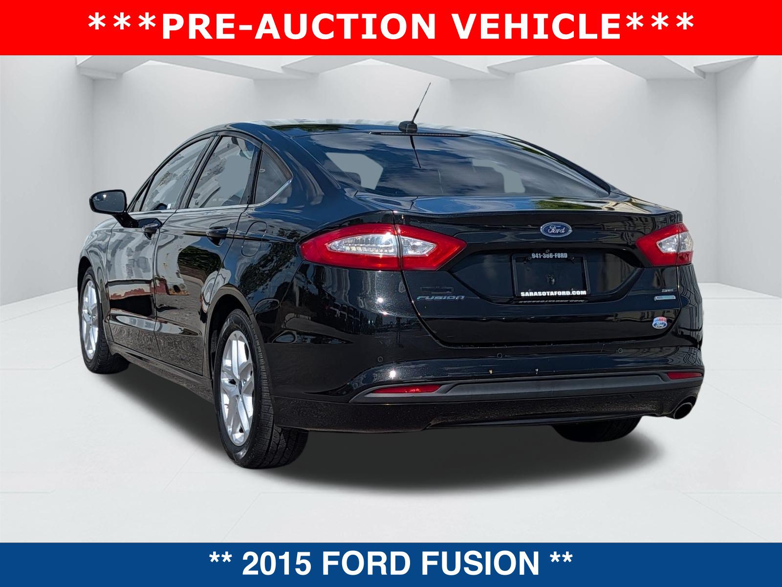 Used 2015 Ford Fusion SE FWD image 5
