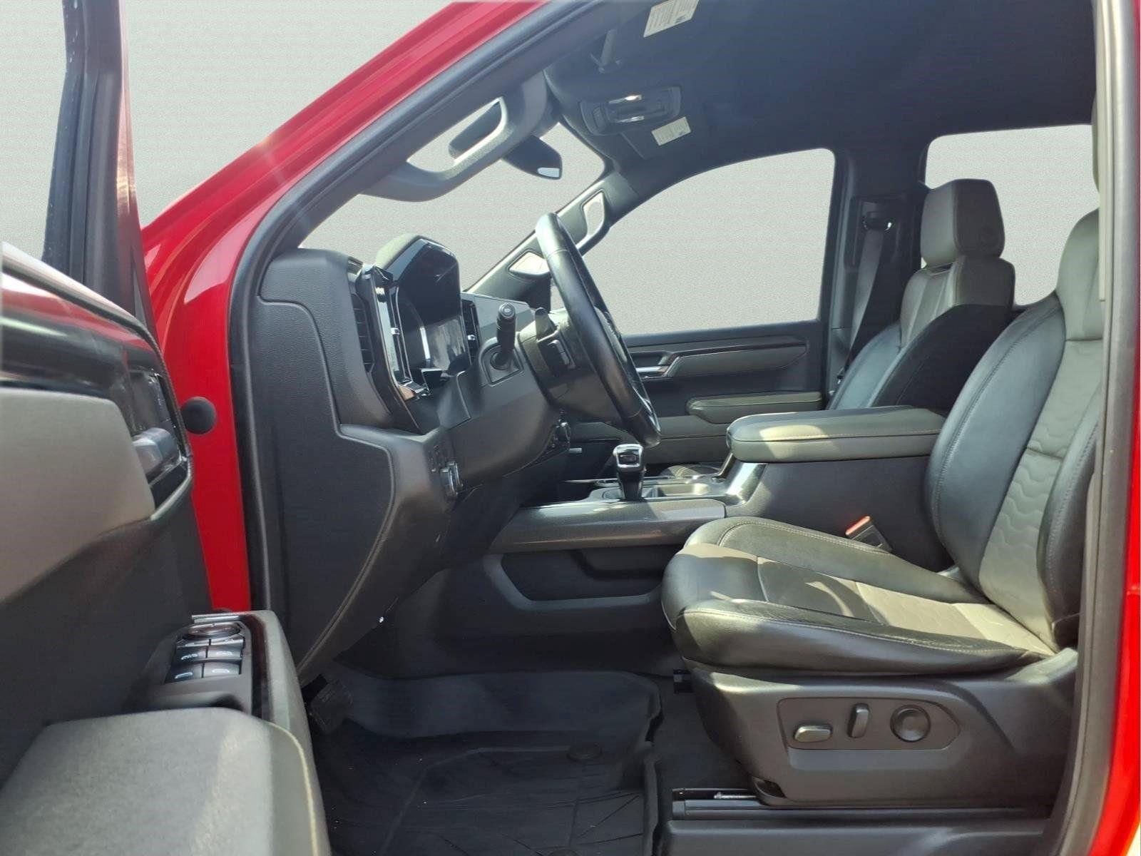 Used 2023 Chevrolet Silverado 1500 ZR2 w/ LPO, Dark Essentials Package AWD/4WD image 16