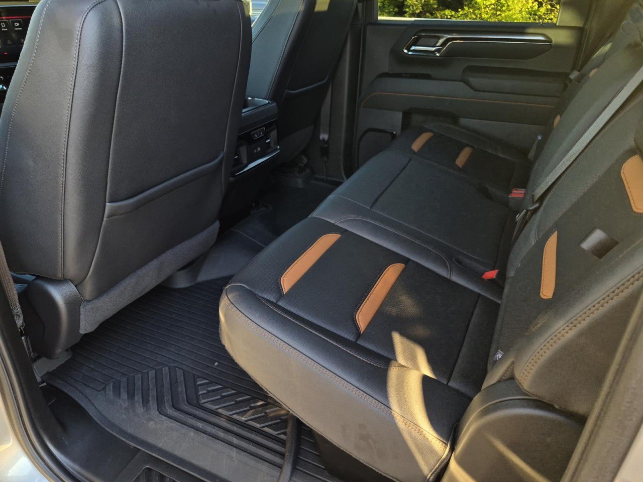 Certified 2024 GMC Sierra 2500 AT4 w/ AT4 Premium Plus Package AWD/4WD image 15