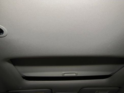 Certified 2023 Honda HR-V EX-L image 16