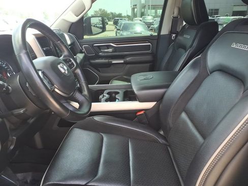 Used 2022 RAM 1500 Laramie AWD/4WD image 17