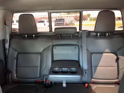 Used 2021 Chevrolet Silverado 1500 RST w/ Convenience Package II AWD/4WD image 22