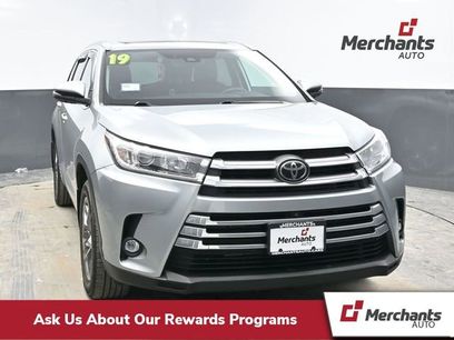 Used 2019 Toyota Highlander Limited Platinum