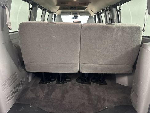 Used 2025 Chevrolet Express 2500 LT w/ LT Preferred Equipment Group RWD image 26