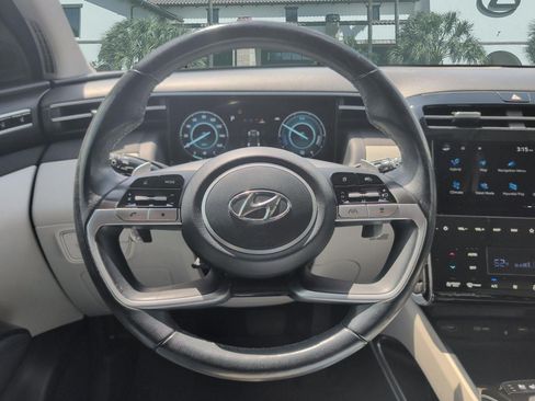 Used 2023 Hyundai Tucson Limited AWD/4WD image 13