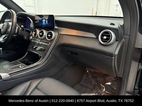 Certified 2021 Mercedes-Benz GLC 300 image 29
