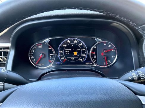 Used 2023 GMC Acadia AT4 w/ Technology Package AWD/4WD image 14