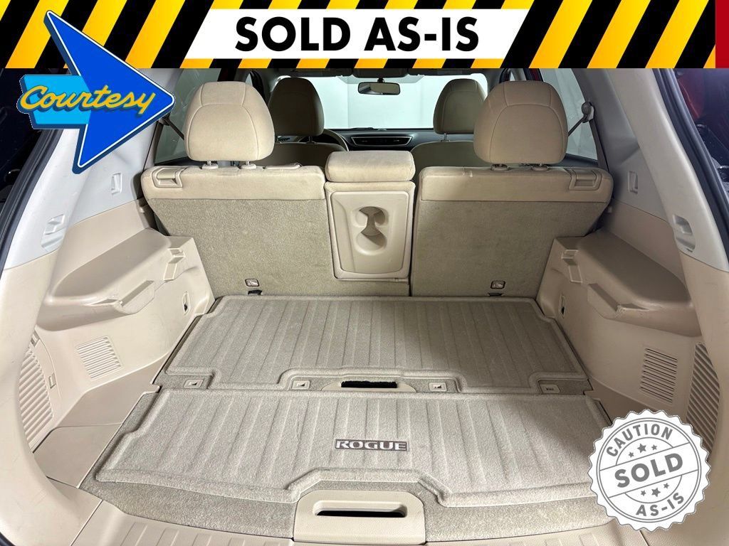 Used 2015 Nissan Rogue S FWD image 18