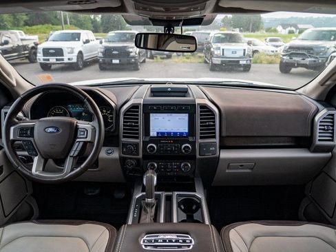 Used 2020 Ford F150 Limited image 17