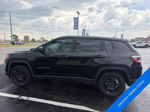 Used 2019 Jeep Compass Sport FWD image 9