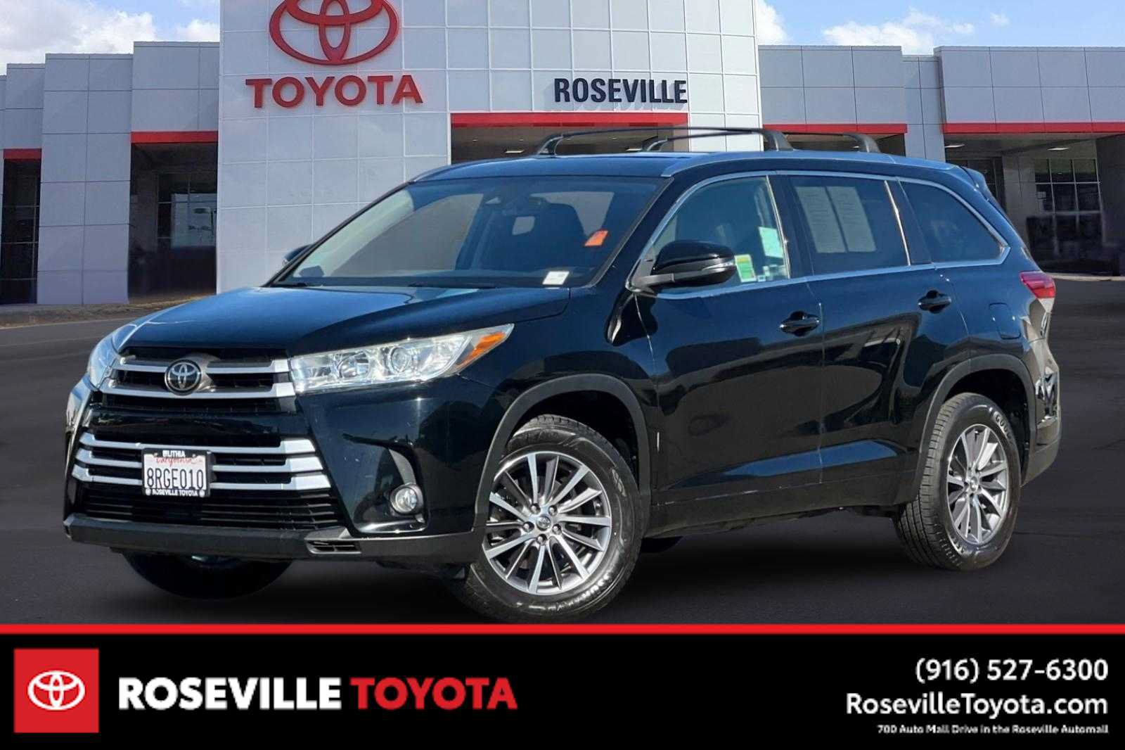 Used 2018 Toyota Highlander XLE FWD image 1