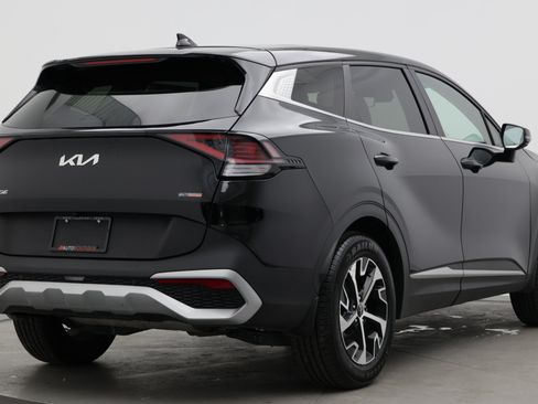 Used 2024 Kia Sportage EX FWD image 7