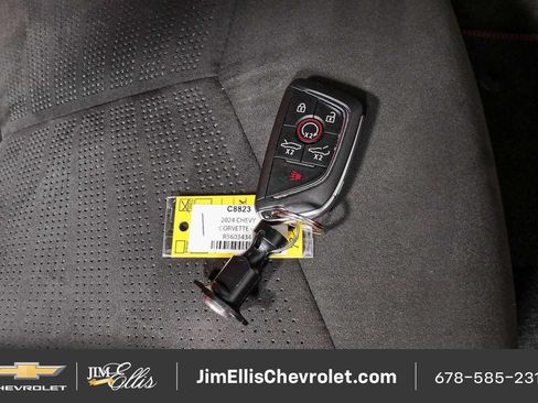 Used 2024 Chevrolet Corvette Z06 w/ Chrome Exterior Badge Package RWD image 21