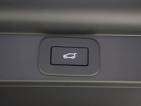New 2026 Land Rover Range Rover SE AWD/4WD image 16